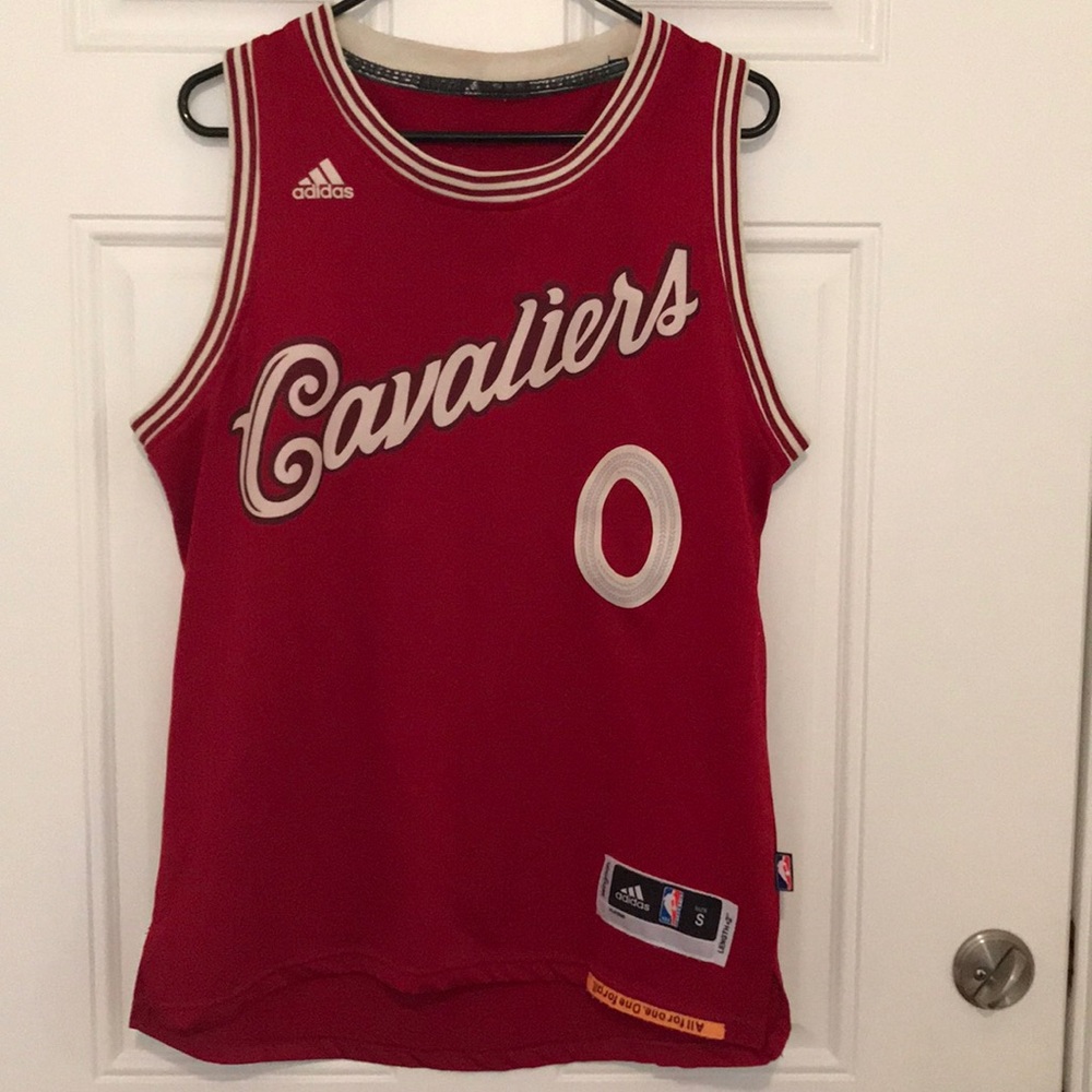 Adidas Love jersey